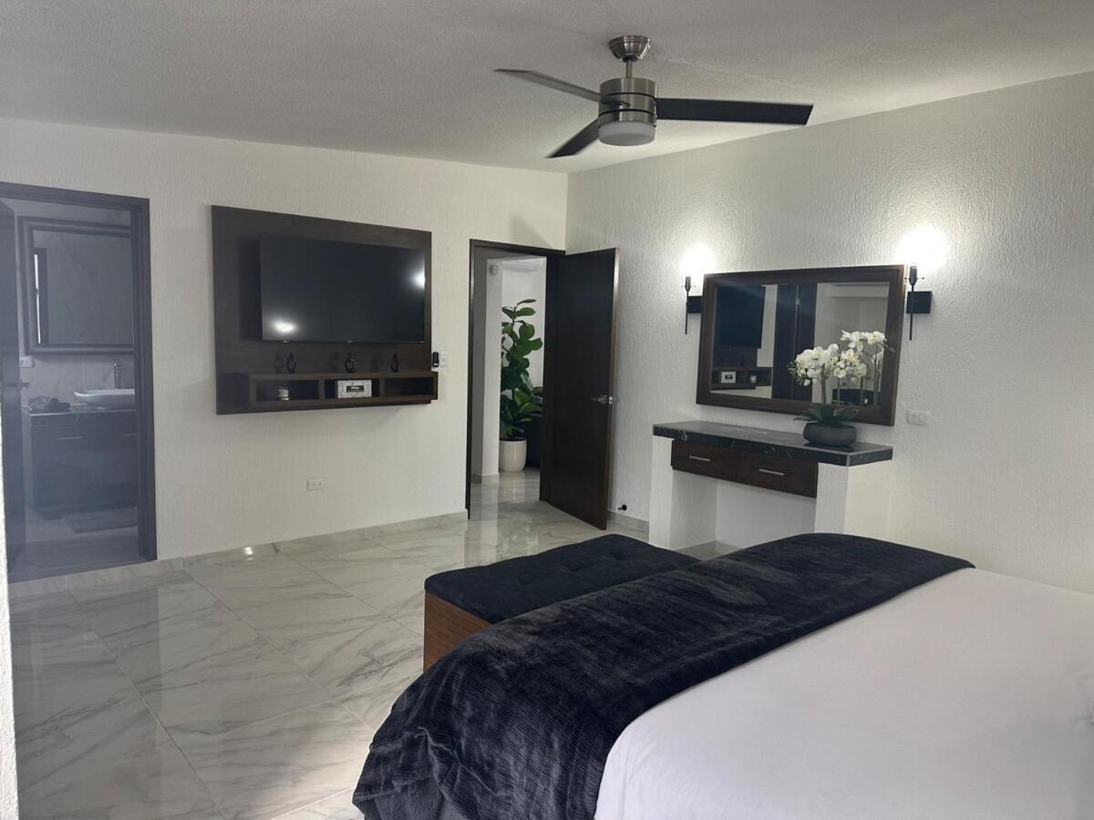 Lit King, Netflix & Piscine, Propre & Neuf Apartamento *