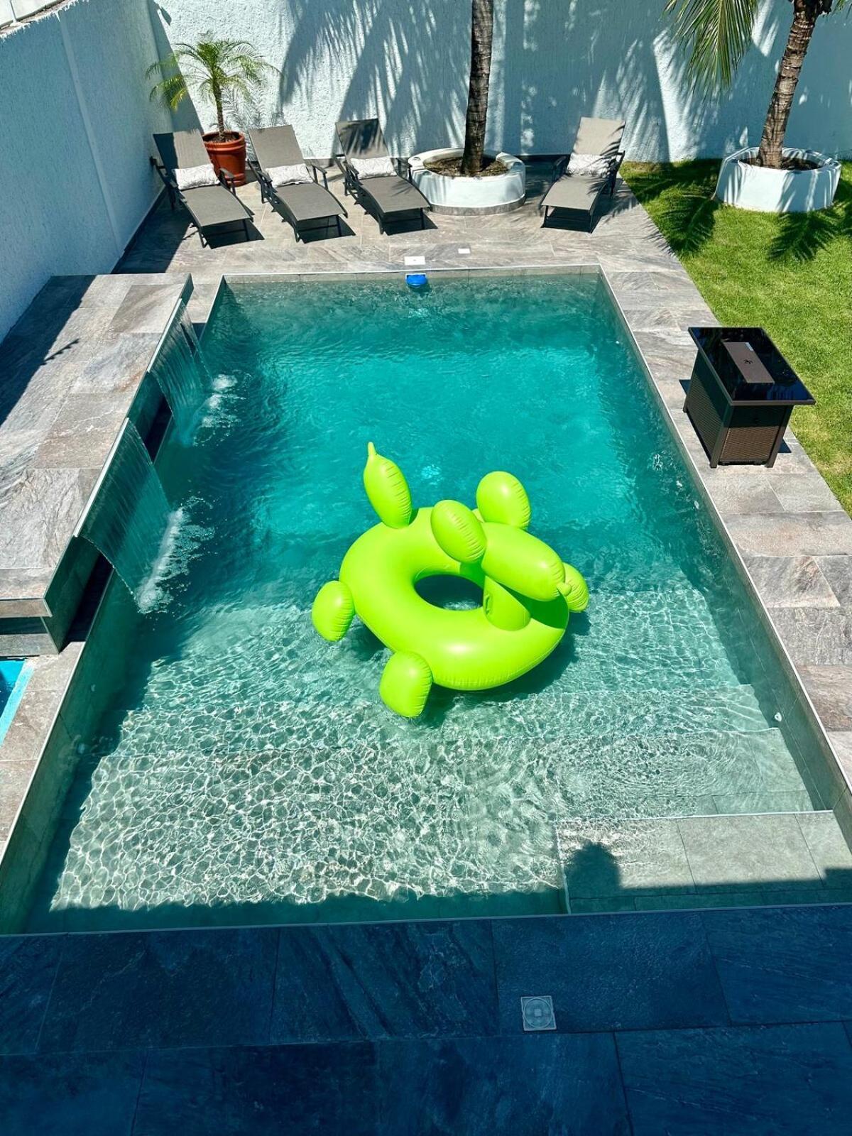 Lit King, Netflix & Piscine, Propre & Neuf Apartamento