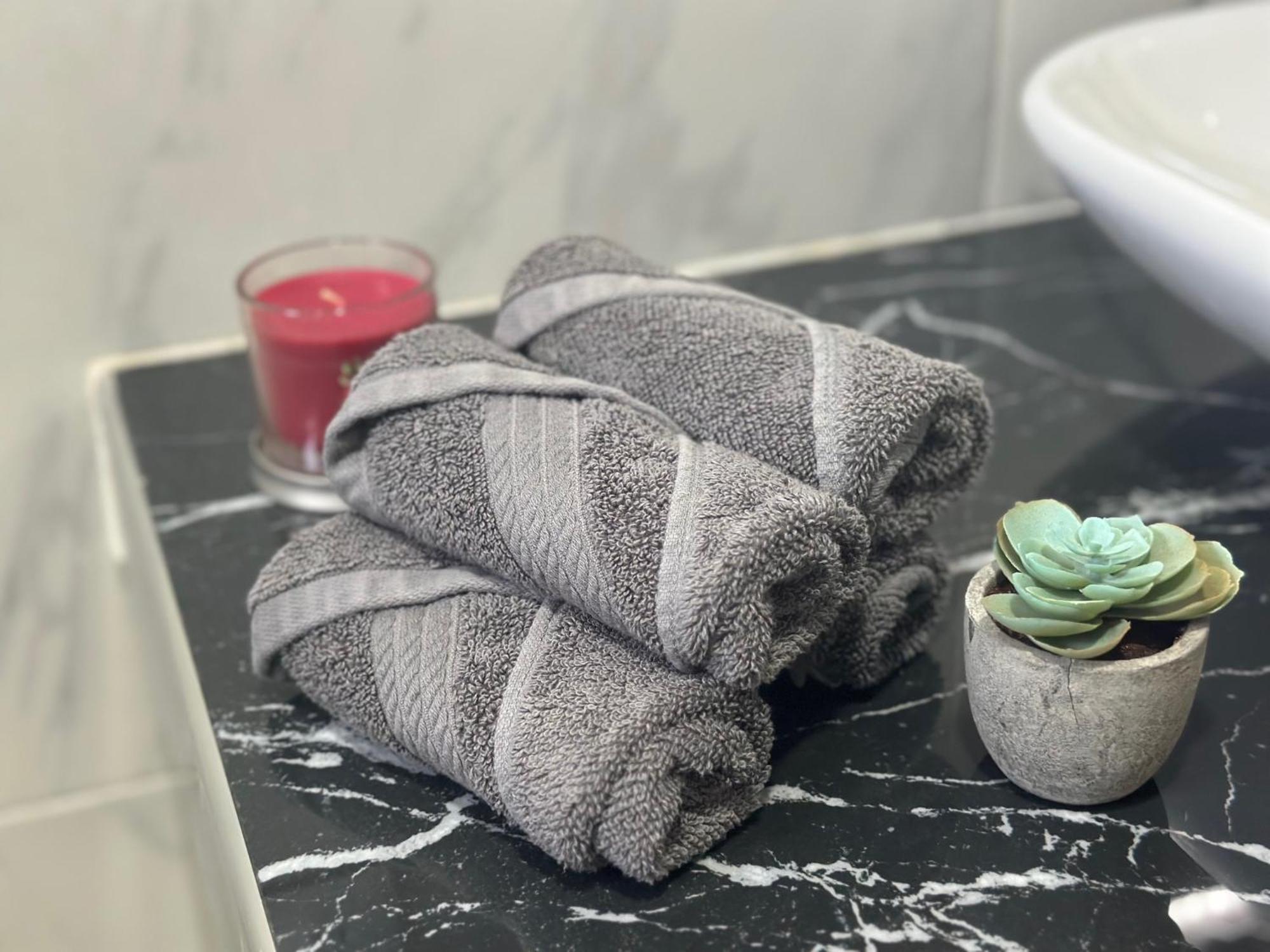 Lit King, Netflix & Piscine, Propre & Neuf Apartamento